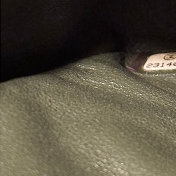 NEW Chanel 2.55 225 Reissue 16A Green Chevron Calfskin GHW Small Flap Classic - Picture 13 of 13